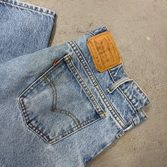Vintage Levi's 505 Regular Fit Jeans Light Wash Orange Tab 36 x 29 - Picture 2 of 8